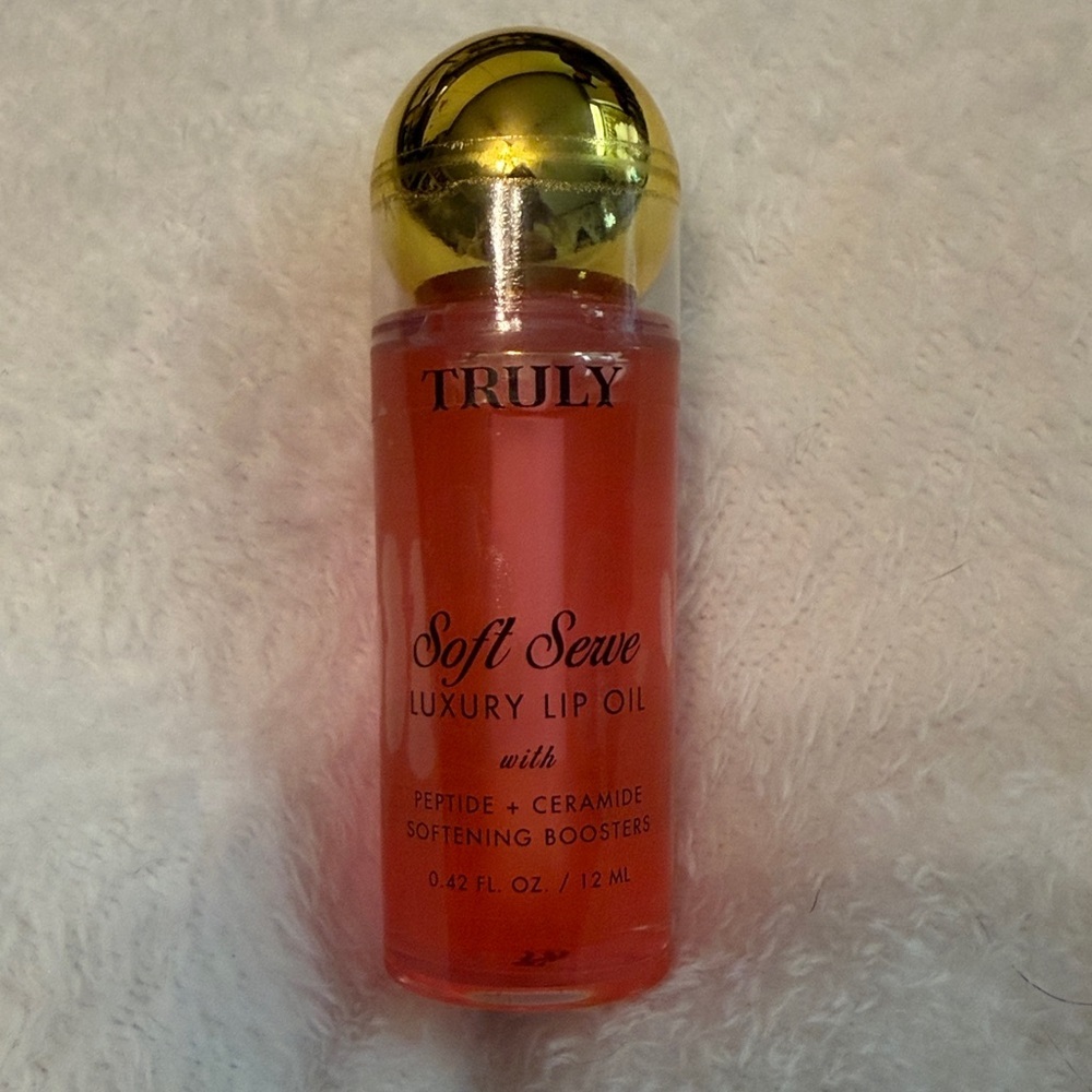TRULY Soft Serve Luxury Lip Oil - Sealed